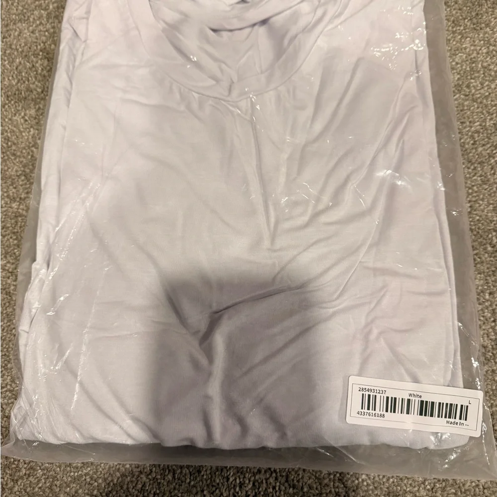 SPANX Women's Long Sleeve Tee - White - Picture 3 of 3